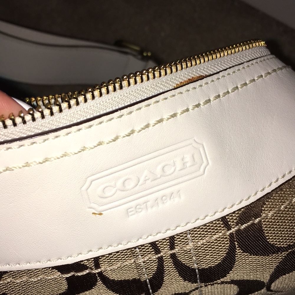 Coach purse - Picture 7 of 7